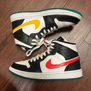 Nike Jordan 1’s Multi color